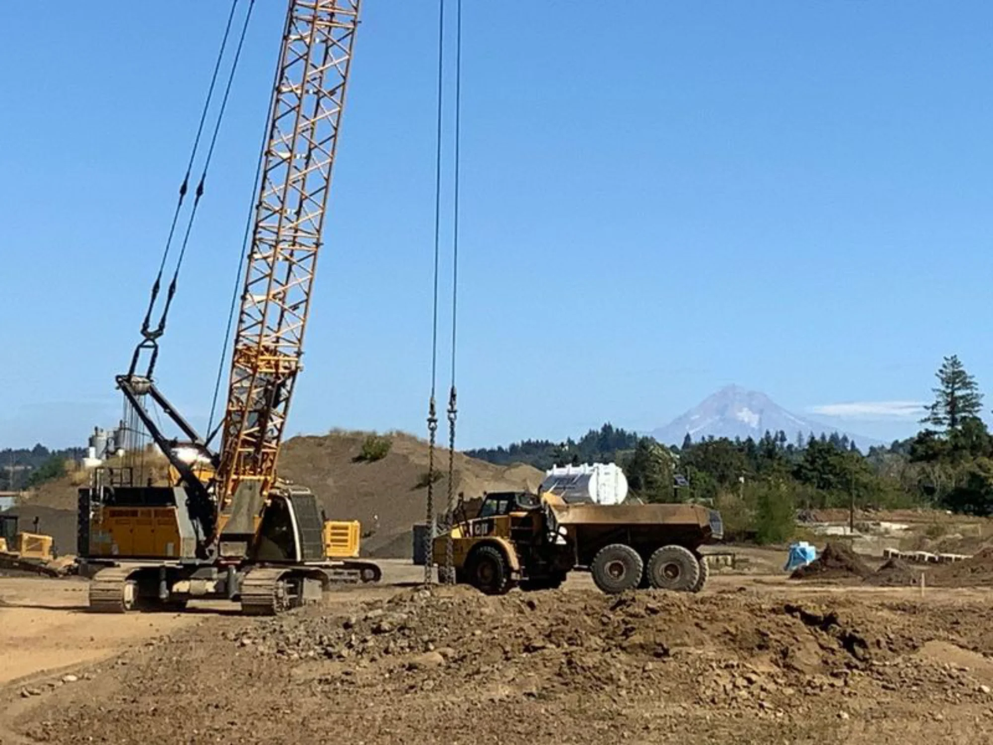 Discover how dynamic compaction improves unstable soils, reduces settlement risk, and saves construction costs. Densification, 1,300+ projects since 1993.